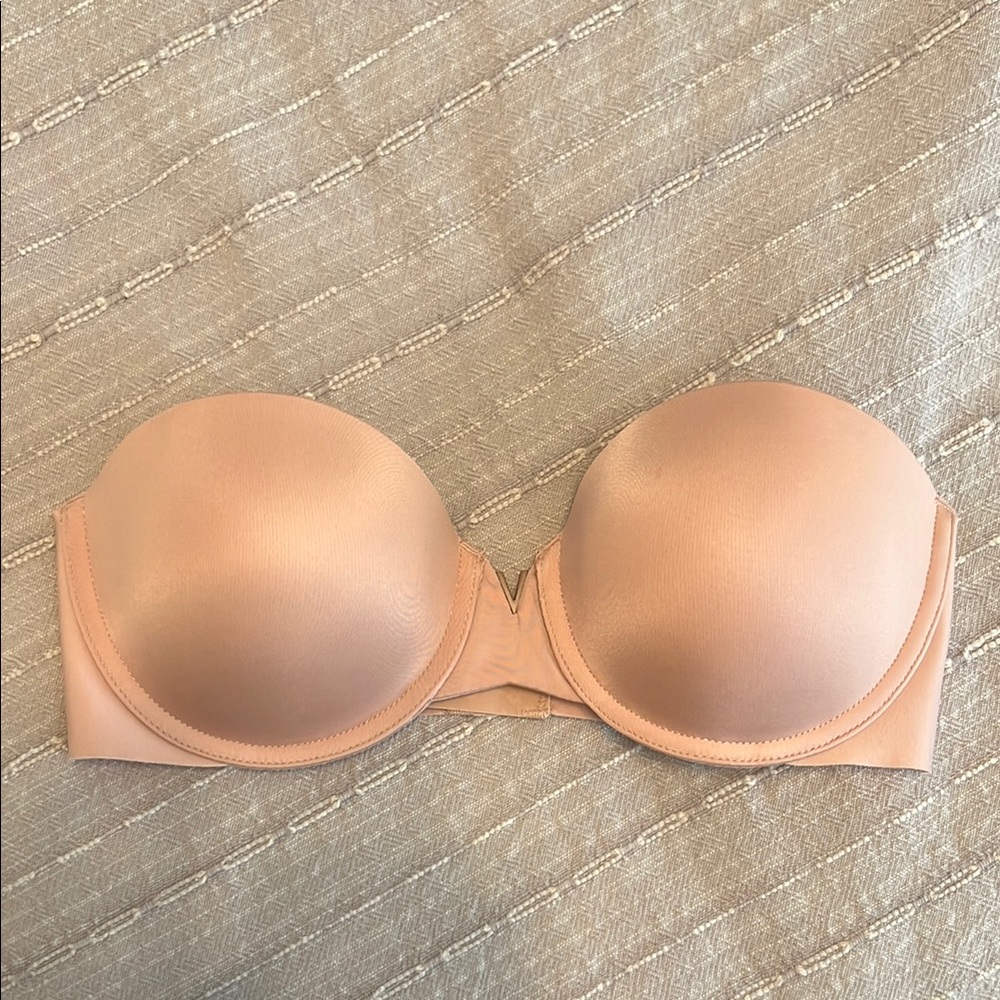 Victoria’s Secret Bare Illusions Strapless Nude Bra